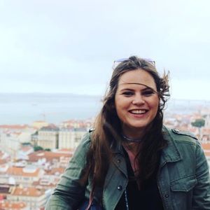 Meet your Posher, Lauren